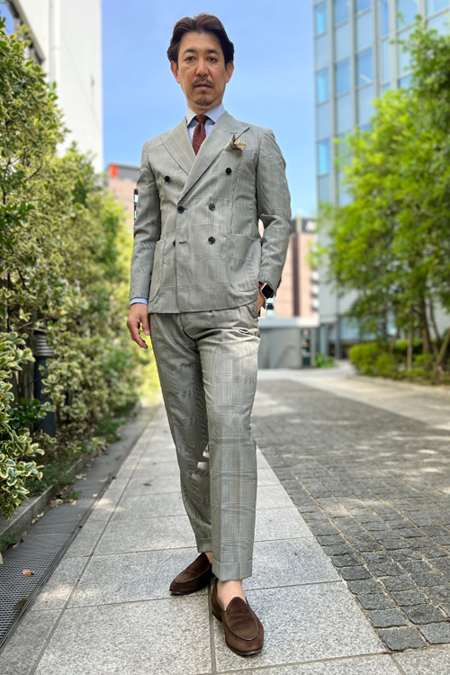 ozie|オジエ　モヘア混の夏素材スーツ+シルク100％茶色のニットタイ-2