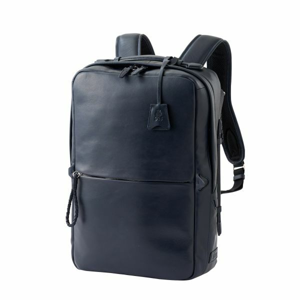 ozie|オジエ　撥水加工のレザーリュック・BG-L2-PAZ102-60-NAVYBLUE