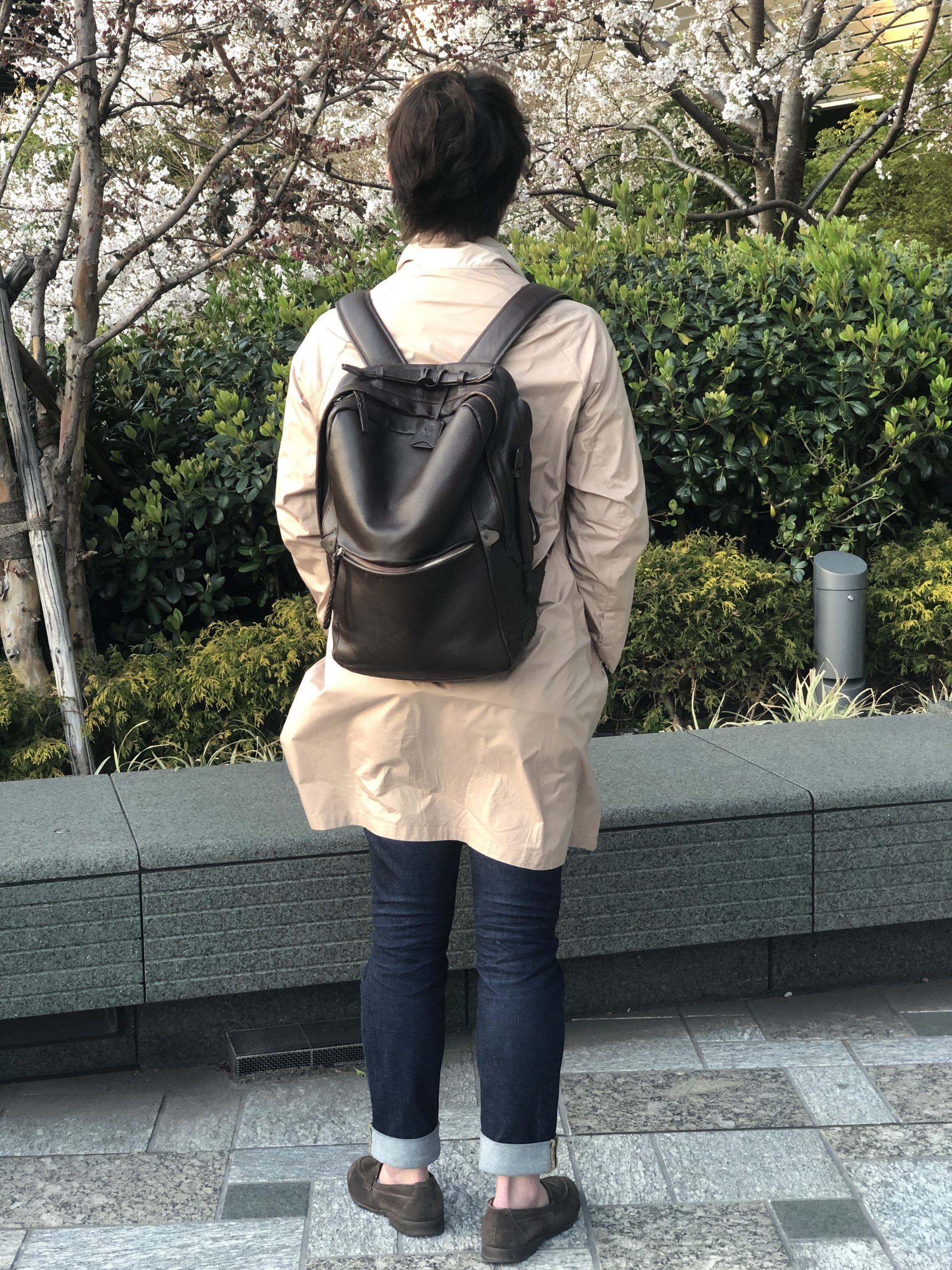 ozie|オジエ　撥水加工のレザーリュック着用イメージ