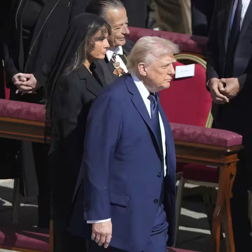 ozie|オジエ　ローマ教皇の葬儀でのトランプ大統領のドレスコード2