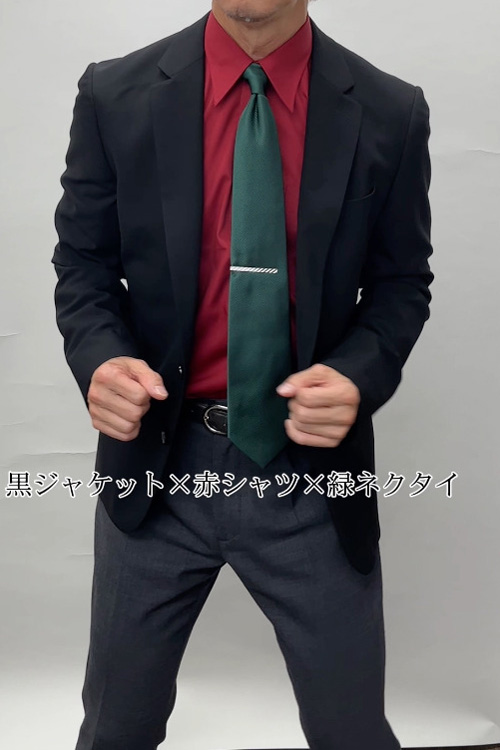 ozie|オジエ　赤シャツ・ハロウィン・リパン3世風コーディネート