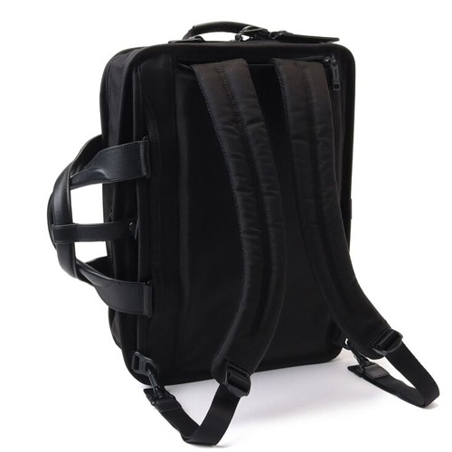 ozie|オジエ TUMI(トゥミ)のビジネスリュック1