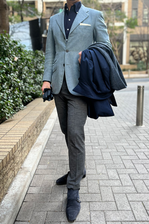 ozie|オジエ　ビジネスカジュアルの定番的スタイル＝ジャケパンにシャツスタイル