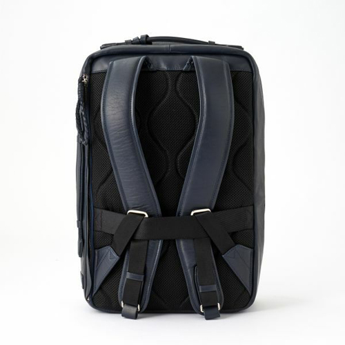 ozie|オジエ スーツ・ビジネススタイルに合うリュックの条件-肩ベルト1