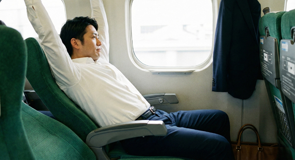 ozie|オジエ パジャマのように心地よいニットシャツ