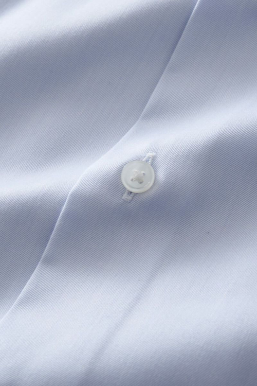 ozie|オジエ スーピマ綿の120番手双糸を使用したハイグレードなホリゾンタルカラー・ダブルカフスシャツ生地
