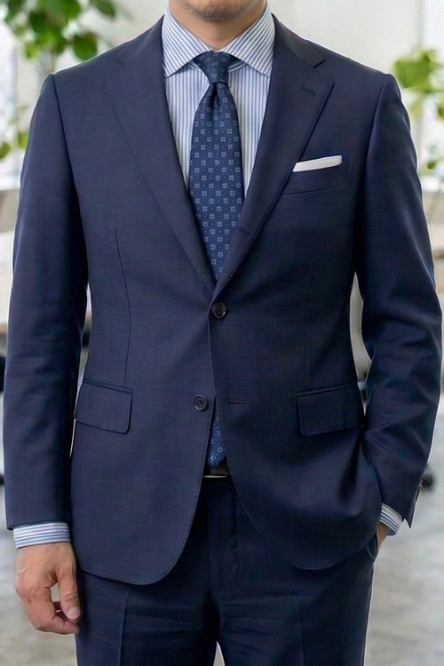 ozie|オジエ　無地スーツX細ストライプシャツX小紋ネクタイ